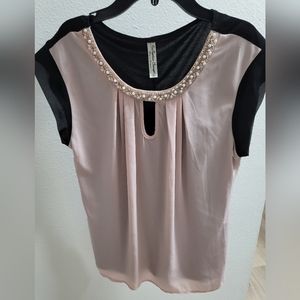 Cute blouse